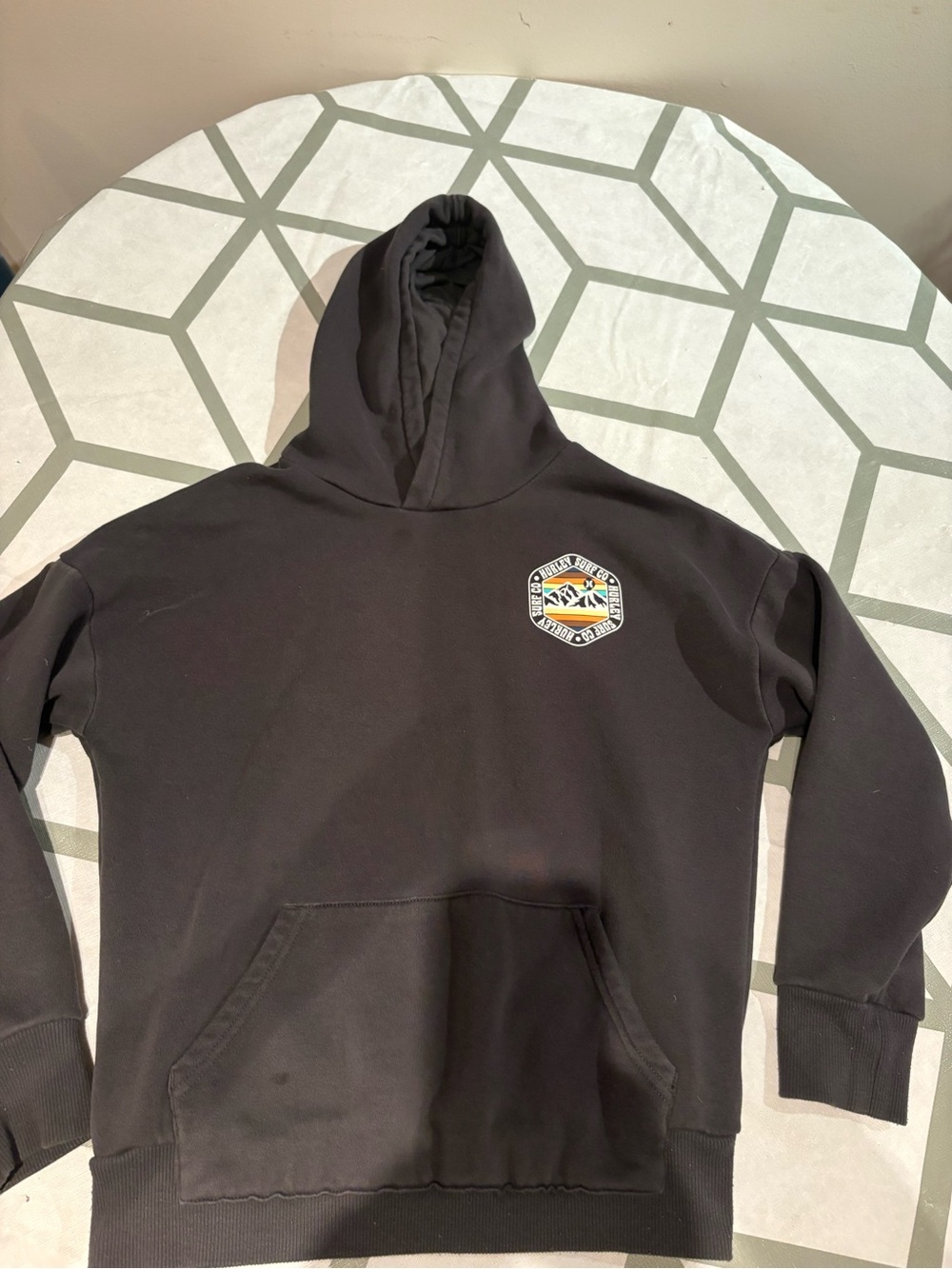 3/15$ Hurley Black Hooded Pullover with Mountain Badge
